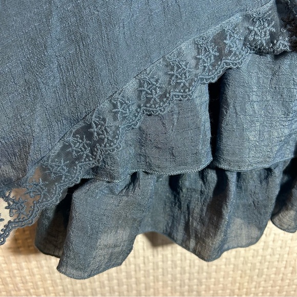 Indigo Soul Tiered Tunic Top Lace Overlay Details Boho Blue Womens Size L - Picture 8 of 11